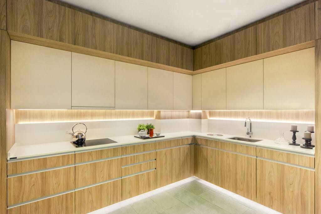 Cocina sofisticada de madera - cocinas de diseño