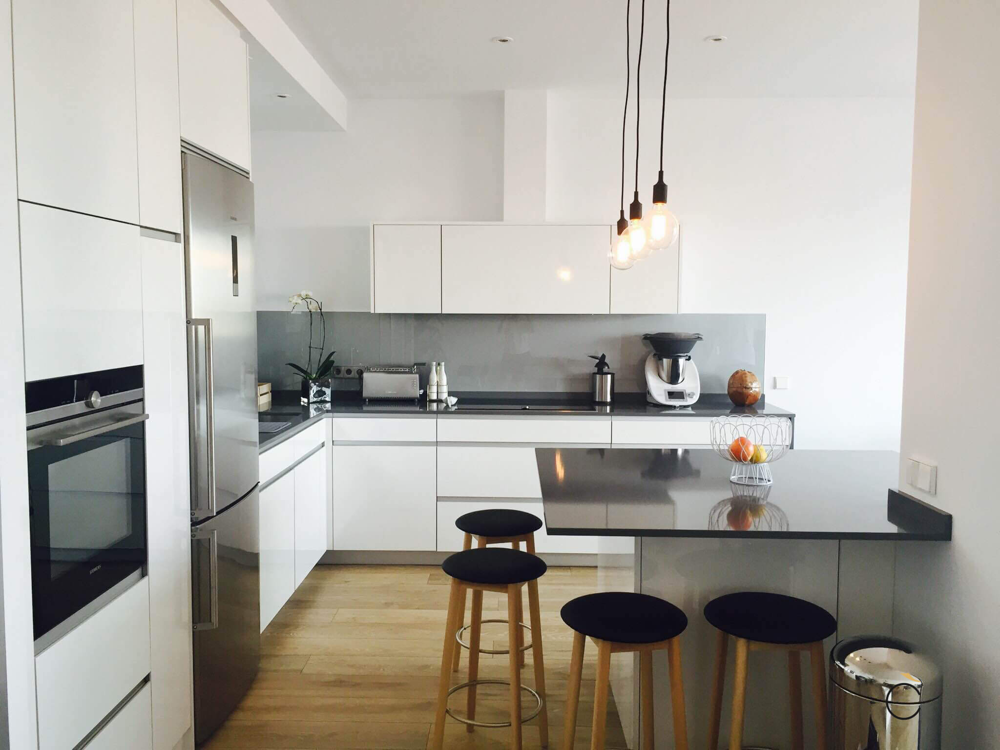 Cocinas con Península - Península de Cocinas - Grupo Coeco