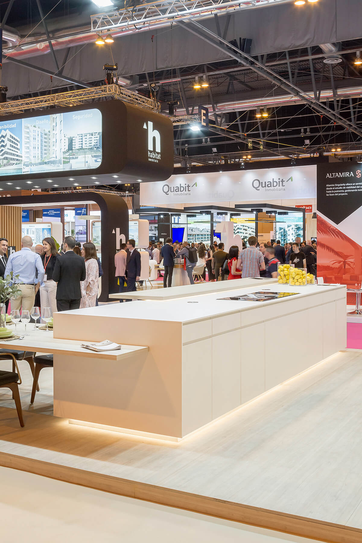 Cocina con Isla Stand SIMA 2019