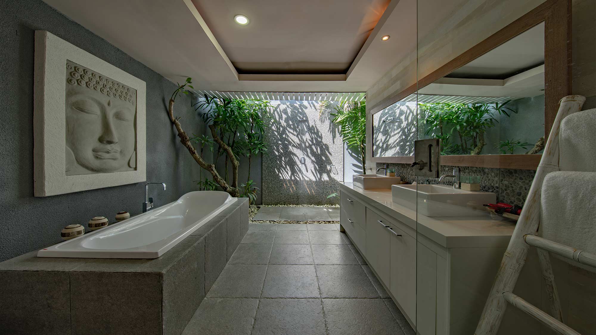 cuarto de baño de estilo zen