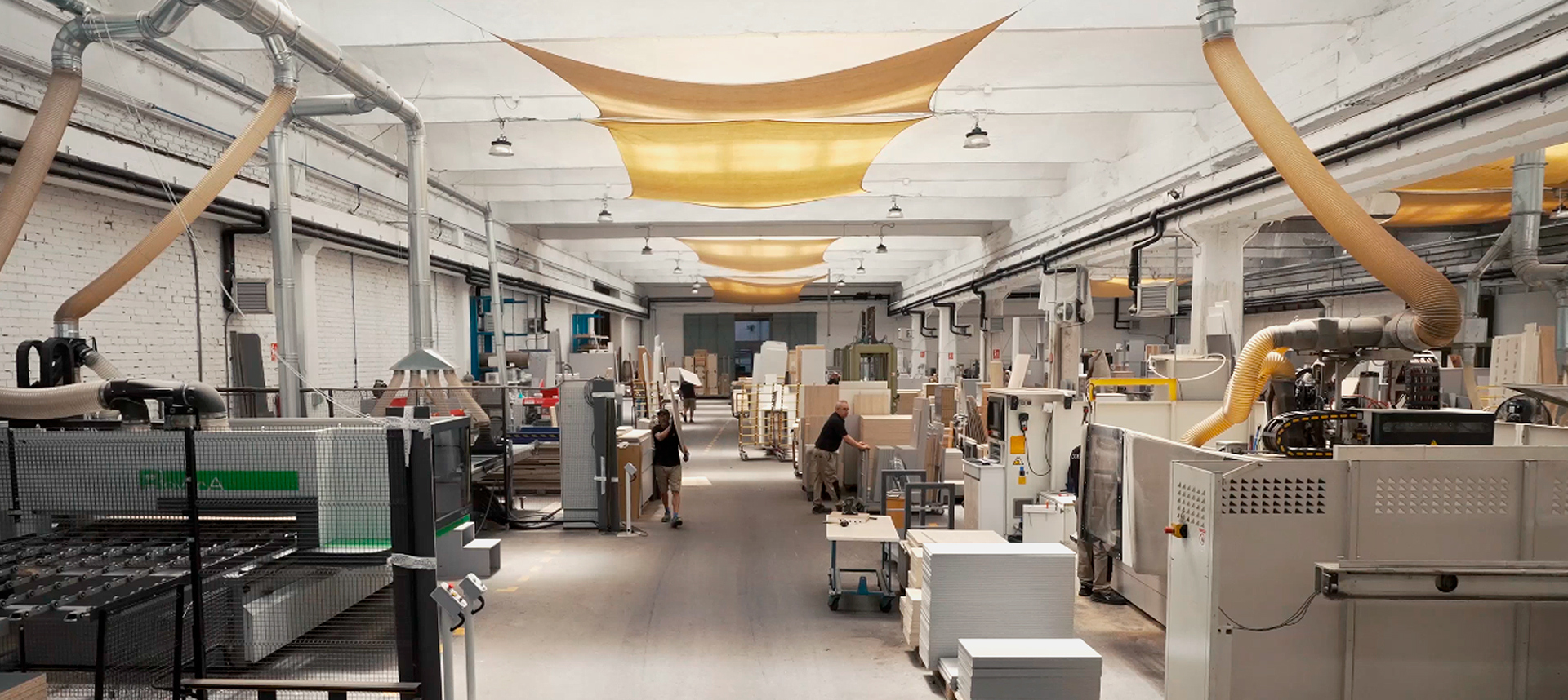 Fábrica de muebles de cocina a medida en Madrid que puedes ver en los muebles de exposición de Coeco